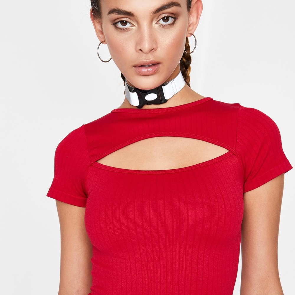 Dollskill Ribbed Red Crop-Top W Front CutOut Small
